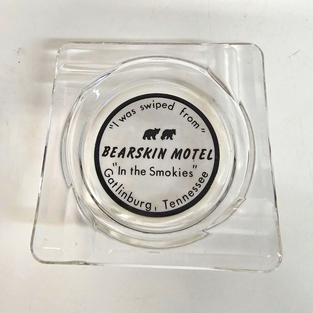 Bearskin Motel Gatlinburg TN "In the Smokies" Clear Glass Advertising Ashtray